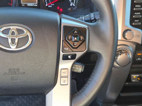 Used 2023 Toyota 4Runner SR5 AWD/4WD image 20