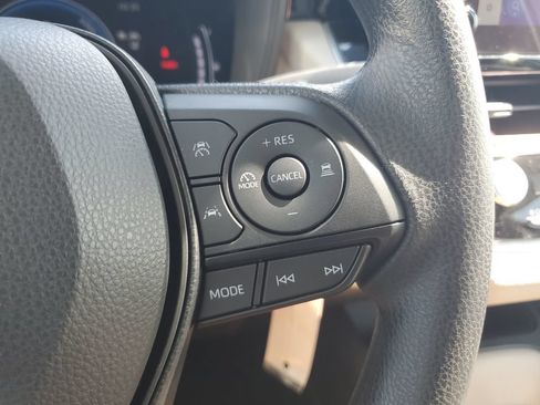 Certified 2026 Toyota Corolla LE FWD image 20