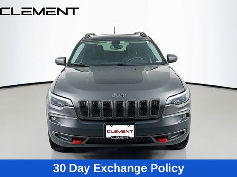 Used 2019 Jeep Cherokee Trailhawk w/ Cold Weather Group AWD/4WD image 3
