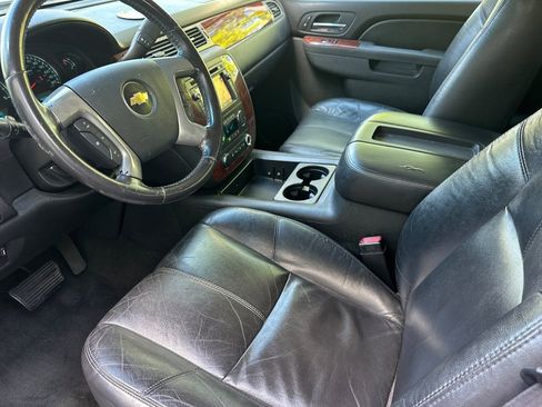Used 2011 Chevrolet Silverado 2500 LTZ w/ LTZ Plus Package image 10