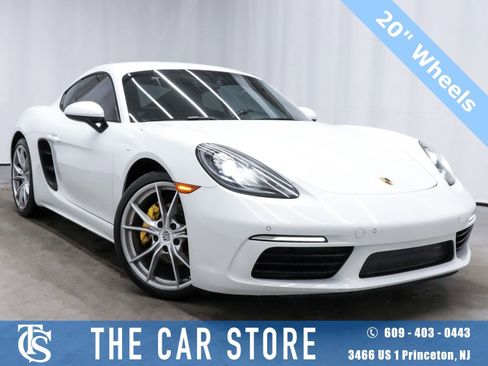 Used 2019 Porsche 718 Cayman image 1