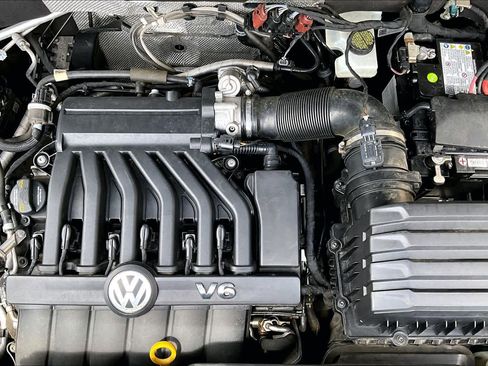 Used 2019 Volkswagen Atlas SE FWD image 33
