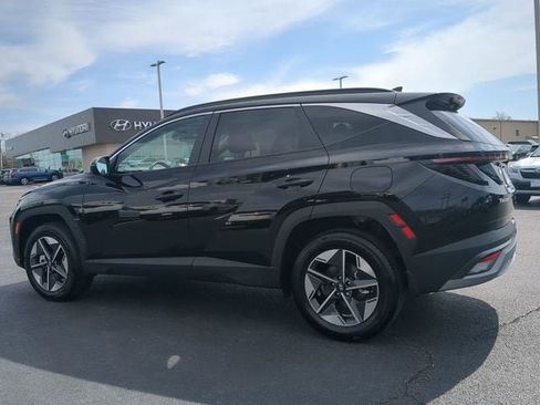 Certified 2025 Hyundai Tucson SEL image 6