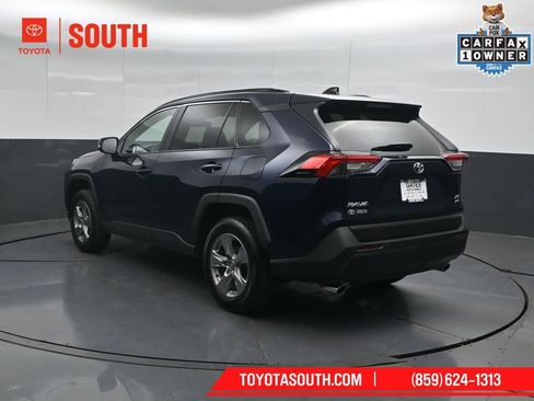 Used 2025 Toyota RAV4 XLE AWD/4WD image 8