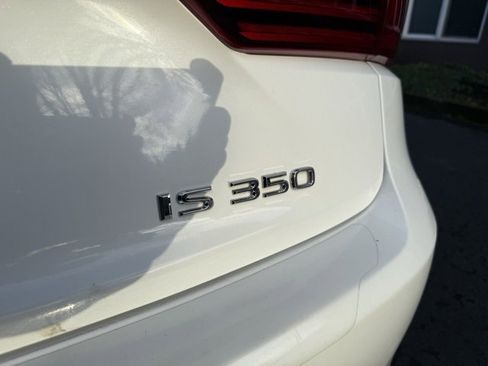 Used 2016 Lexus IS 350 image 30