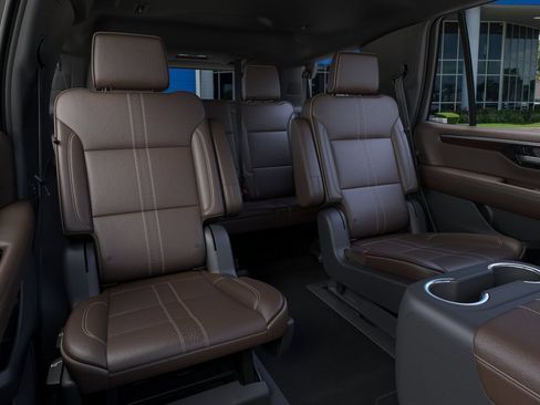 New 2026 Chevrolet Tahoe High Country w/ Sun And Tow Package RWD image 17