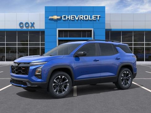 Used 2027 Chevrolet Equinox RS w/ Convenience Package III FWD image 2