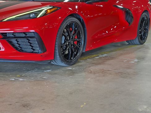 Used 2023 Chevrolet Corvette Stingray Premium Conv w/ Z51 Performance Package RWD image 19