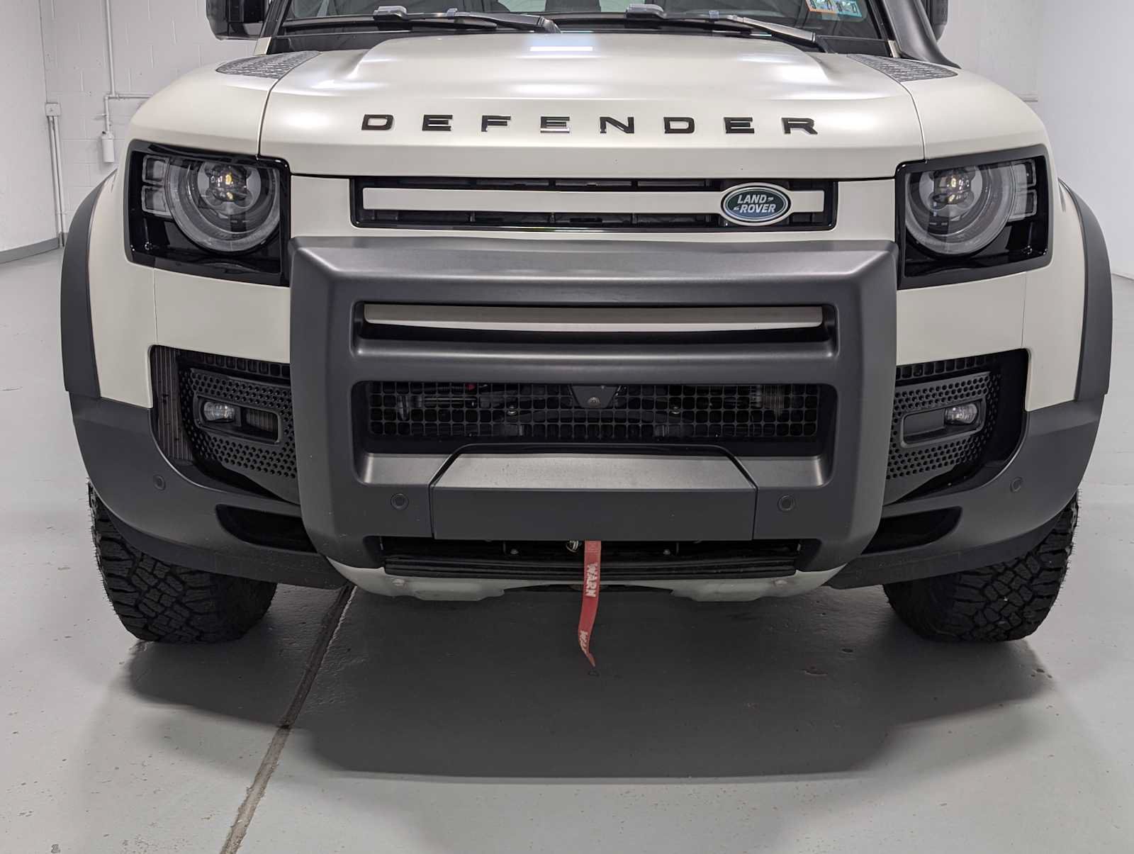 Used 2024 Land Rover Defender 110 S AWD/4WD image 2