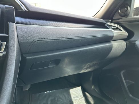 Used 2020 Honda Civic Sport image 33