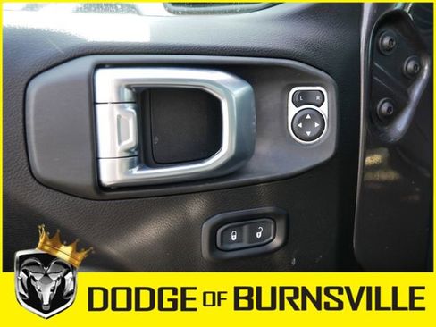 Used 2022 Jeep Wrangler Unlimited Sport image 19