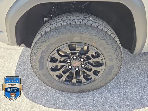 New 2026 GMC Canyon Elevation w/ Convenience Package AWD/4WD image 6