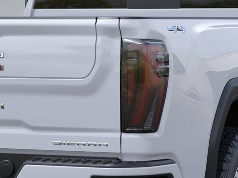 New 2026 GMC Sierra 2500 Denali Ultimate AWD/4WD image 11