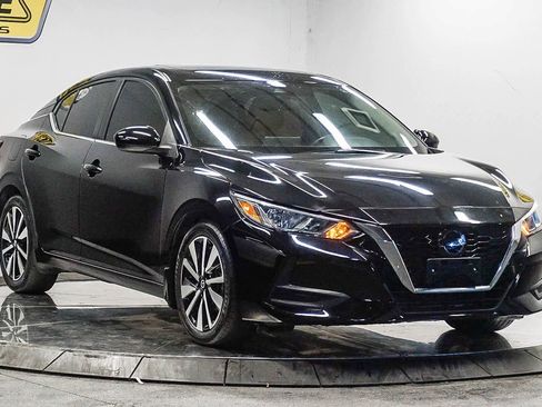 Used 2023 Nissan Sentra SV w/ SV Premium Package image 5
