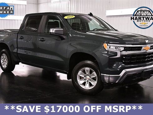 Used 2025 Chevrolet Silverado 1500 LT image 1