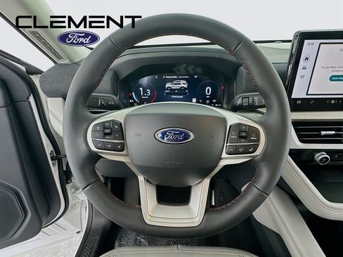New 2026 Ford Explorer Active w/ Active Comfort Package AWD/4WD image 14