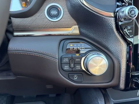 New 2026 RAM 1500 Limited image 16