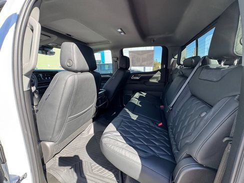 New 2025 Chevrolet Silverado 1500 LTZ AWD/4WD image 21