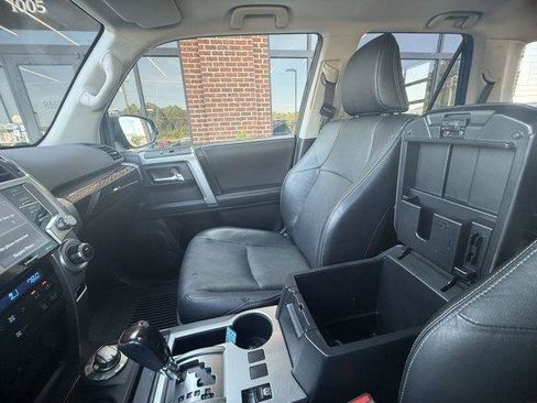 Used 2022 Toyota 4Runner Limited AWD/4WD image 27