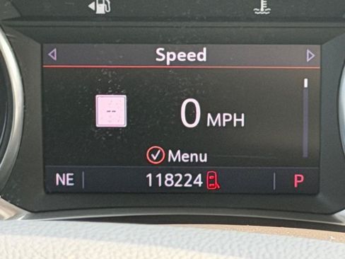 Used 2022 GMC Terrain SLT w/ Infotainment Package II FWD image 22
