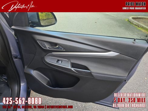 Used 2022 Chevrolet Bolt EUV LT image 19