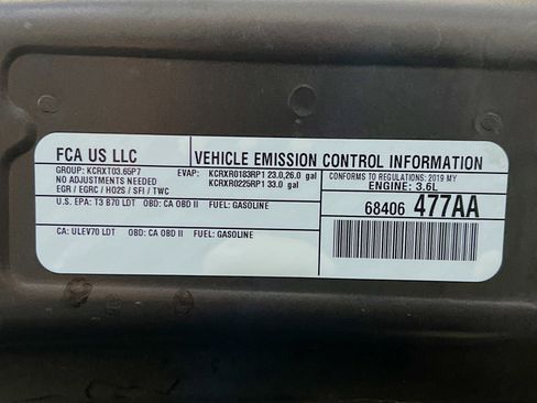 Used 2019 RAM 1500 Laramie AWD/4WD image 22