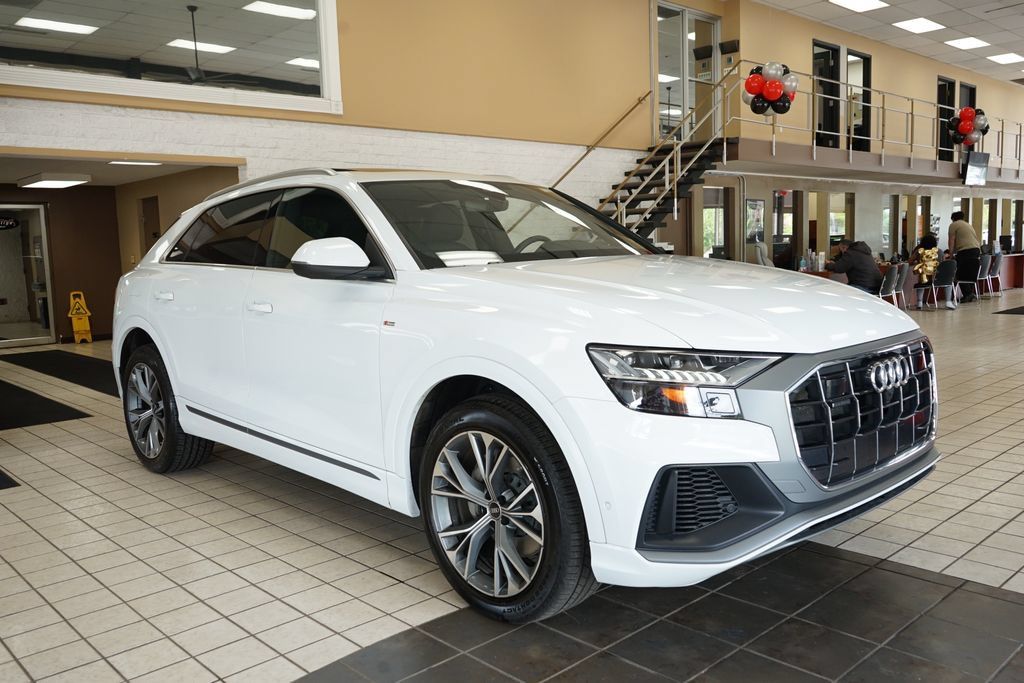 Used 2023 Audi Q8 Premium Plus AWD/4WD image 20