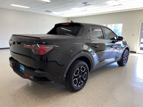 Used 2022 Hyundai Santa Cruz SEL image 6