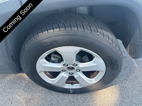 Used 2018 Jeep Compass Latitude w/ Popular Equipment Group AWD/4WD image 23