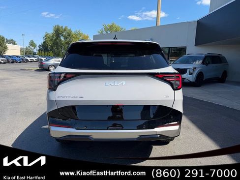 New 2027 Kia Sportage SX Prestige AWD/4WD image 9