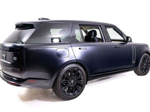 Used 2023 Land Rover Range Rover Long Wheelbase Autobiography AWD/4WD image 5