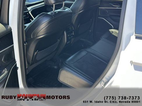 Used 2022 Jeep Grand Cherokee Trailhawk AWD/4WD image 20