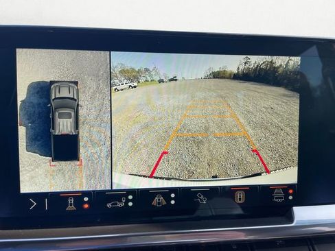 Used 2024 Chevrolet Silverado 1500 LTZ w/ Technology Package image 25