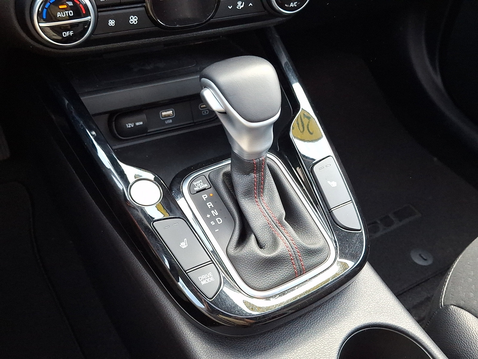 Used 2023 Kia Soul GT-Line w/ GT-Line Technology Package FWD image 24