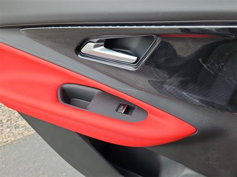 New 2025 Chevrolet Blazer EV RS image 13