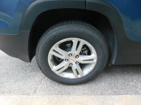 Certified 2024 GMC Terrain SLE AWD/4WD image 7