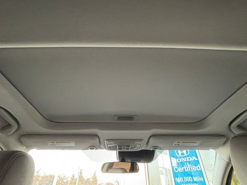 Used 2019 Honda Civic EX image 18