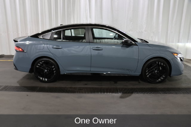 Used 2026 Nissan Sentra SR w/ Floor Mat Package FWD image 2