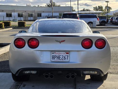 Used 2006 Chevrolet Corvette Coupe w/ Preferred Equipment Group image 5