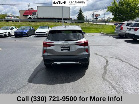 Certified 2022 Kia Seltos LX AWD/4WD image 13