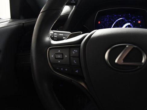 Used 2022 Lexus LS 500 AWD image 28