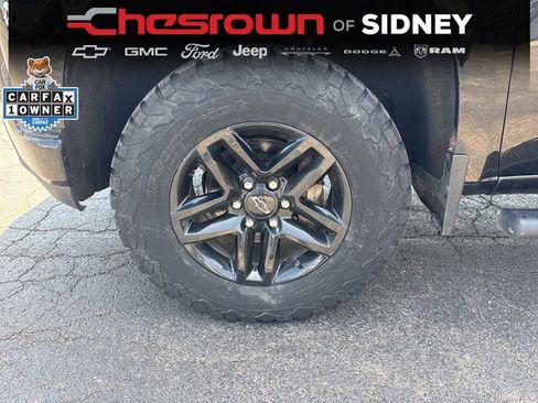 Used 2020 Chevrolet Silverado 1500 LT Trail Boss w/ Convenience Package AWD/4WD image 9