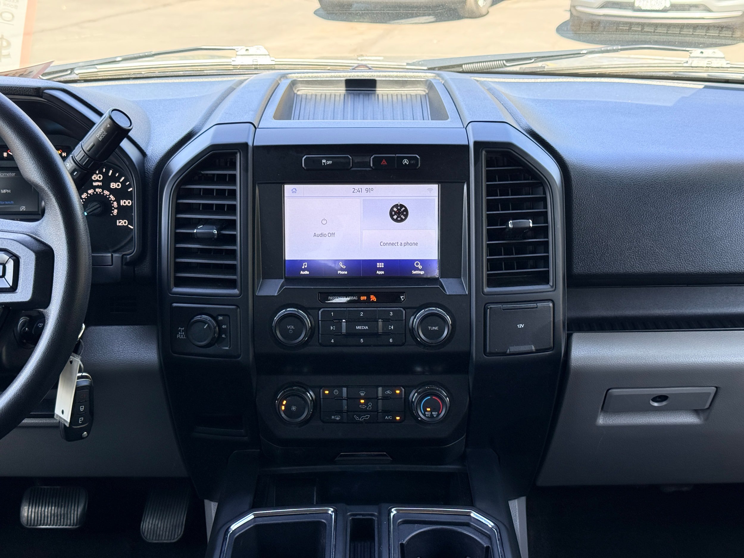Used 2020 Ford F150 XL w/ Equipment Group 101A Mid AWD/4WD image 18