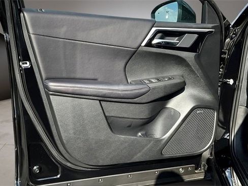 New 2025 Mitsubishi Outlander SE image 20