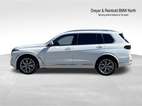 Used 2026 BMW X7 xDrive40i AWD/4WD image 2