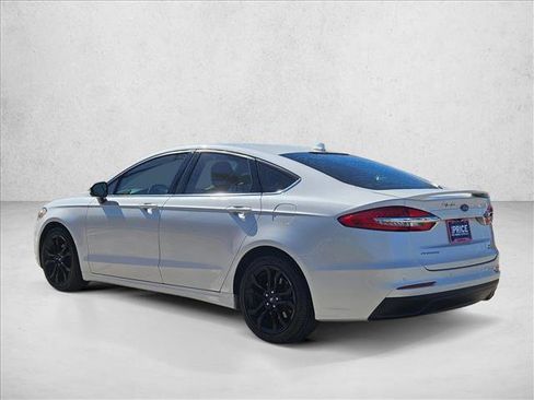 Used 2020 Ford Fusion SE w/ Equipment Group 151A image 7