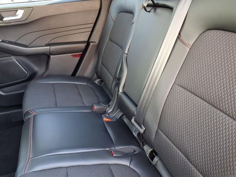 Used 2024 Ford Escape ST-Line w/ Tech Pack #1 image 7