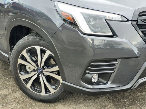 Used 2024 Subaru Forester Limited w/ Pop Package 2 image 9