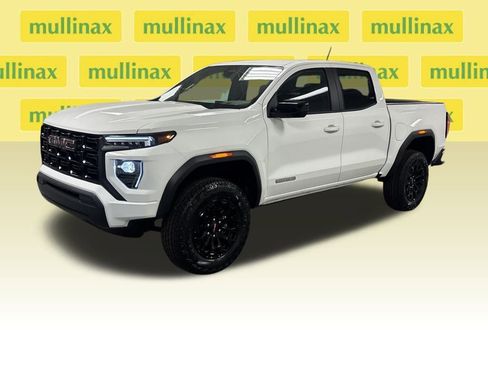 New 2026 GMC Canyon Elevation image 5