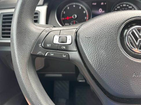 Used 2018 Volkswagen Atlas S FWD image 18